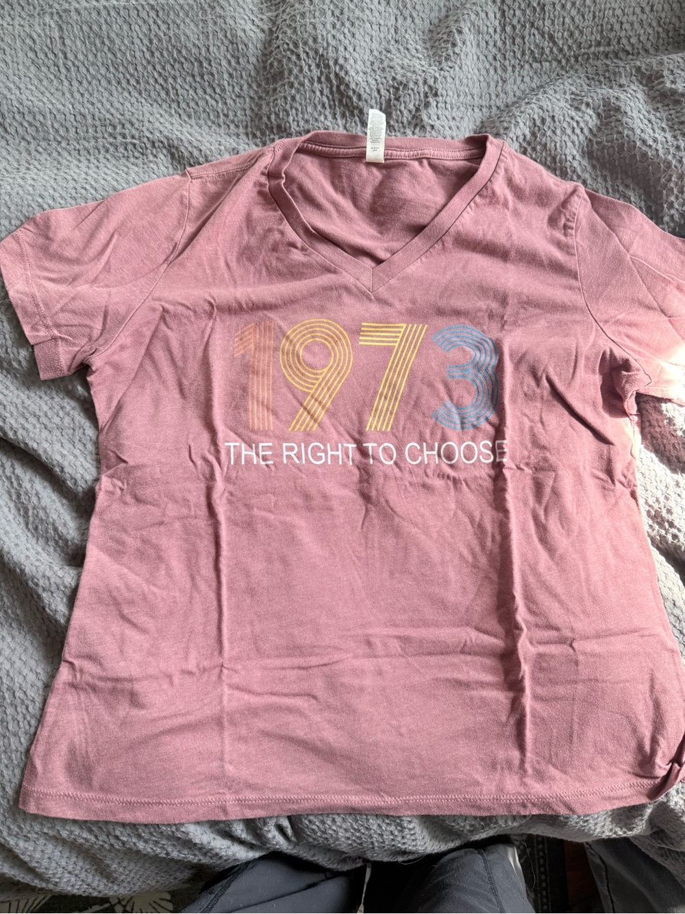Bella+Canvas Heather V-Neck Tee - Mauve Rose
